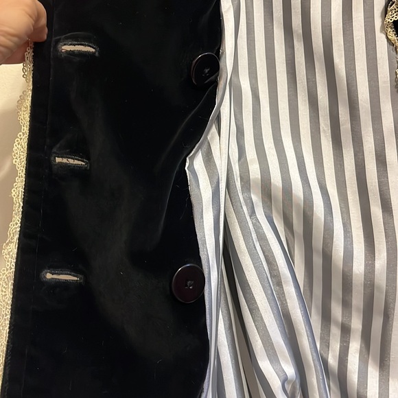 Custom Vintage Antique Lace Black Velvet Jacket - Picture 6 of 15